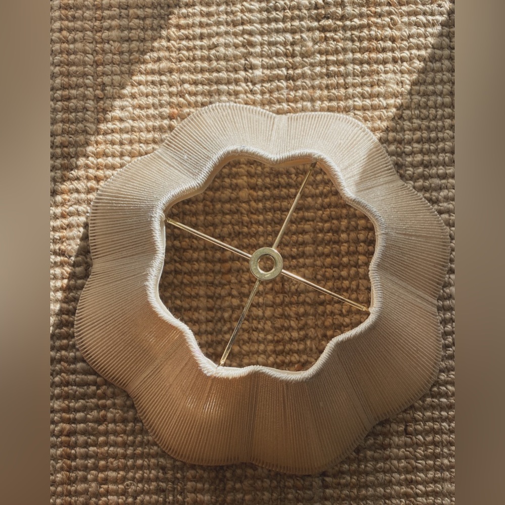 Antique Silk String Tulip Pleat Lampshade